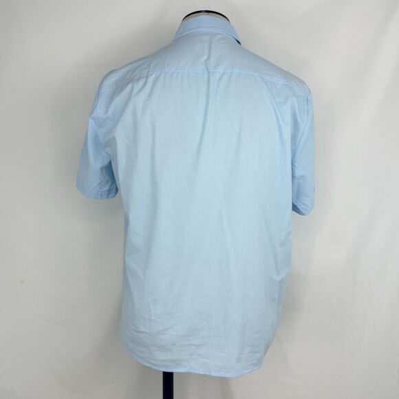 Men's Solid Light Blue Button-Down Short-Sleeve Shirt Medium NWOT - Picture 2 of 16